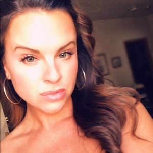 Meet your Posher, Kaylee